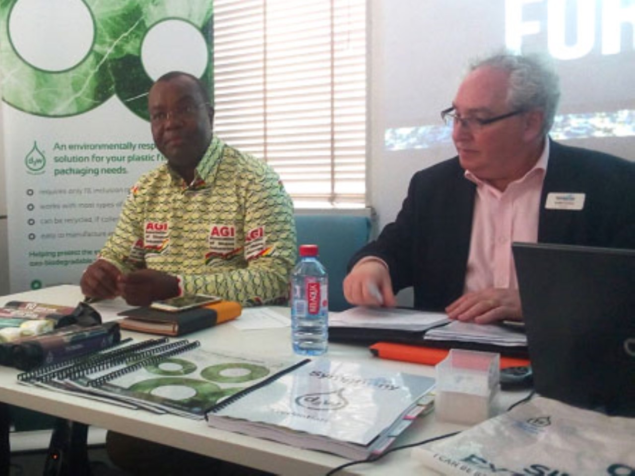 Plastic manufacturers call on gov’t for LI to regulate bottling companies